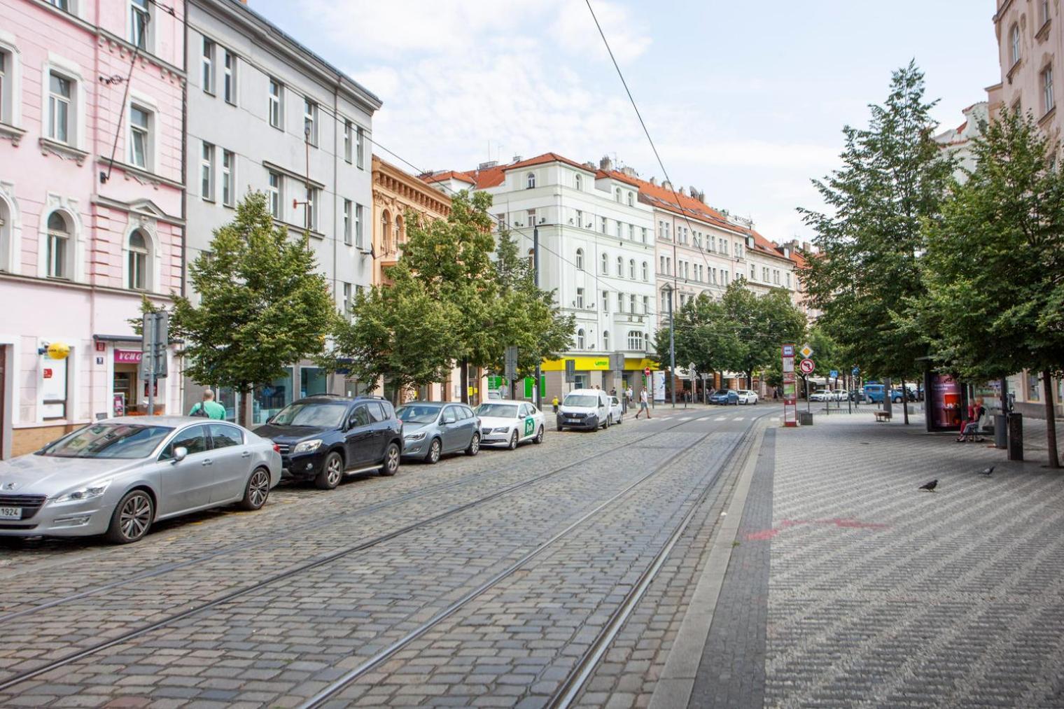 Blueground Vrsovice Near Grebovka Park Prg-15 Apartment Prag